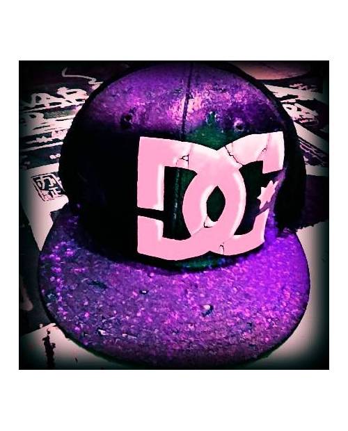 Casquette DC Violette Et Rose